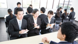 学生向け企業説明会