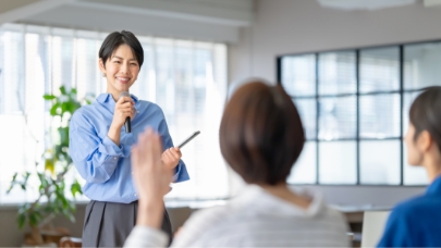 社会人向けリカレント（リスキリング）支援事業